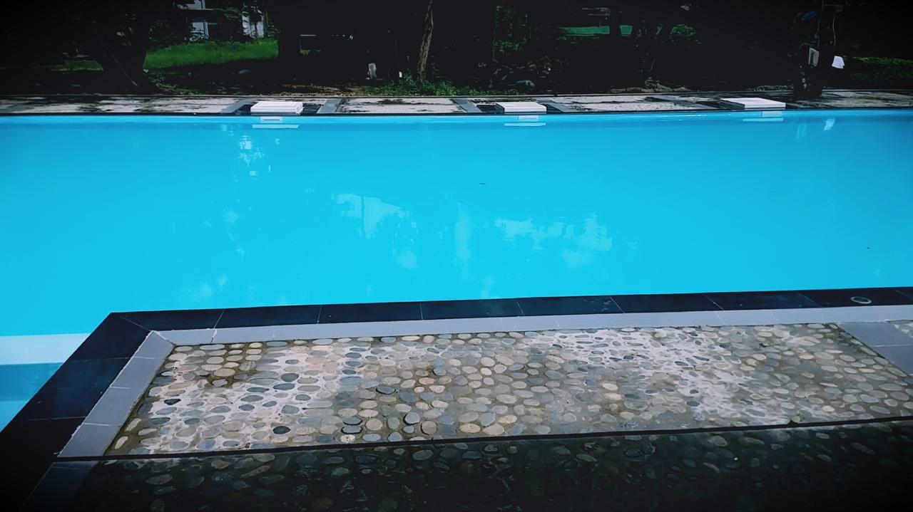 Wun Tawp Garden Hotel Myitkyinā Exteriör bild